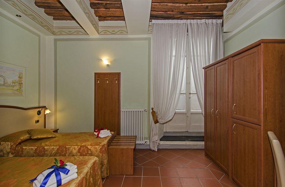 Dimora Dei Guelfi Luxury Rooms Лукка Экстерьер фото