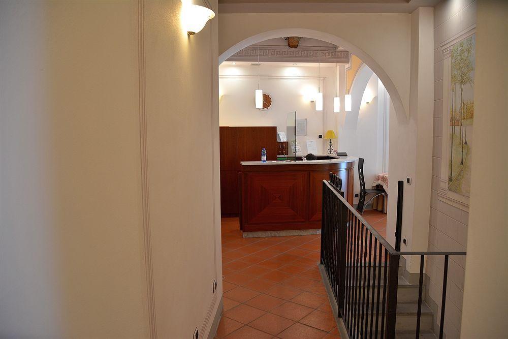 Dimora Dei Guelfi Luxury Rooms Лукка Экстерьер фото